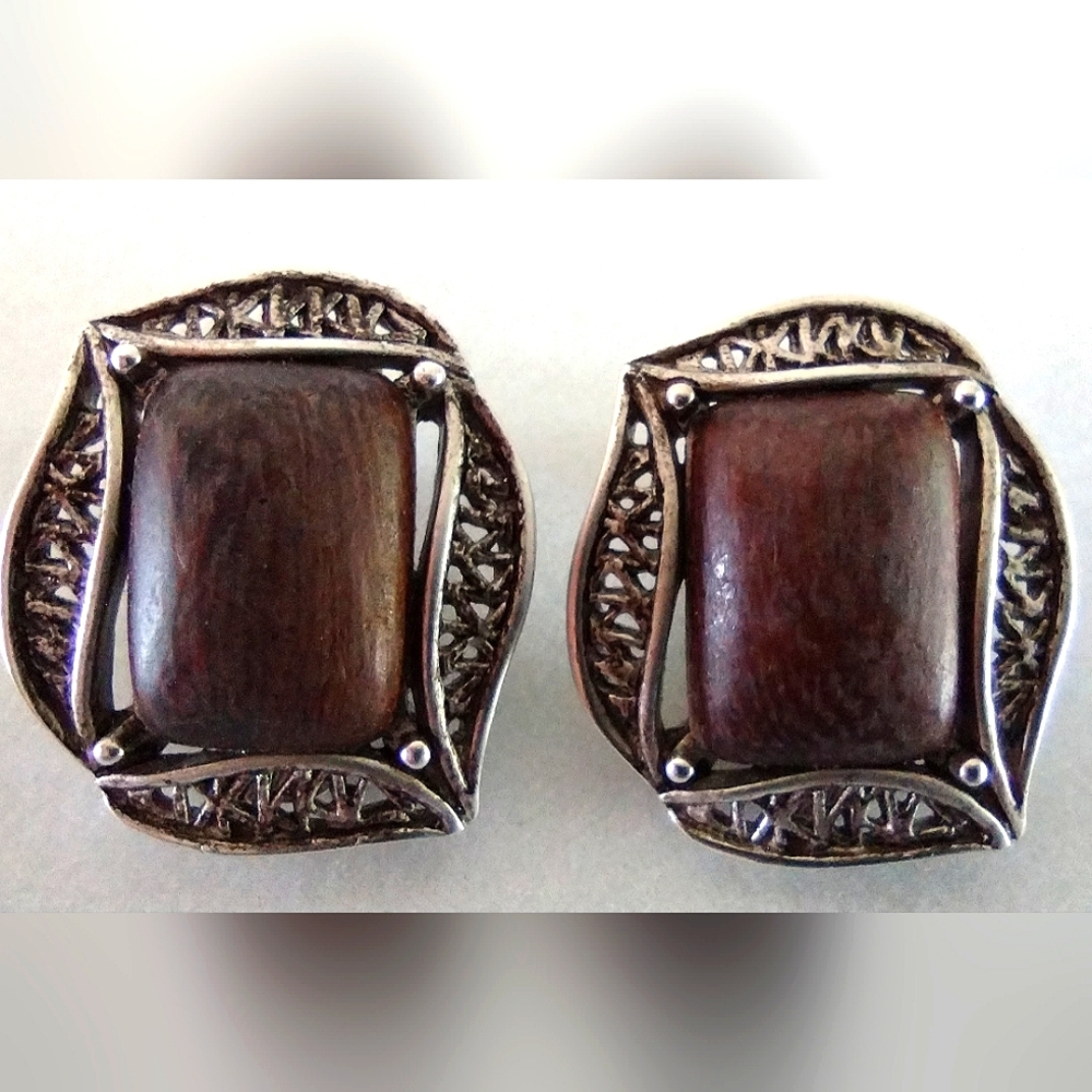 Oscar de la Renta Signed Clip Earrings Vintage